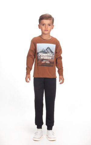 Alternative view of MOUNTAIN LOVER