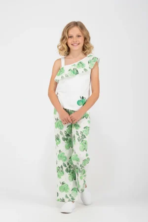 Alternative view of GUIPUR SHORTS