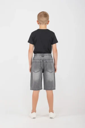 Alternative view of ΒΟΥS BERMUDA